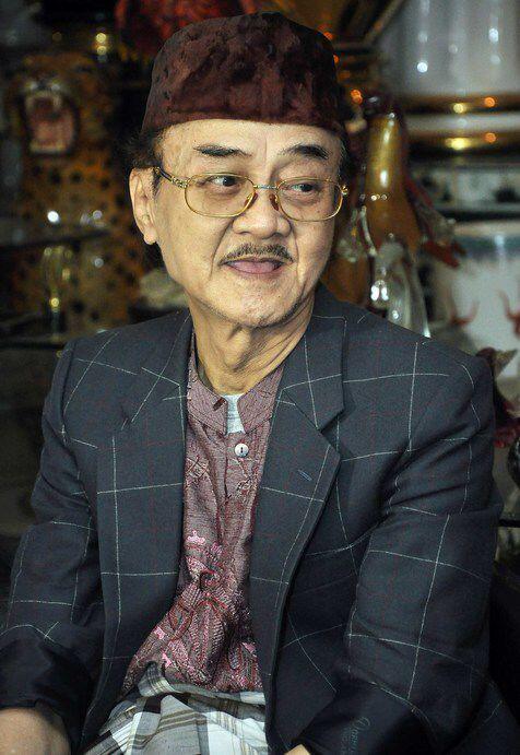 Eyang Subur calonkan diri sebagai presiden 2014