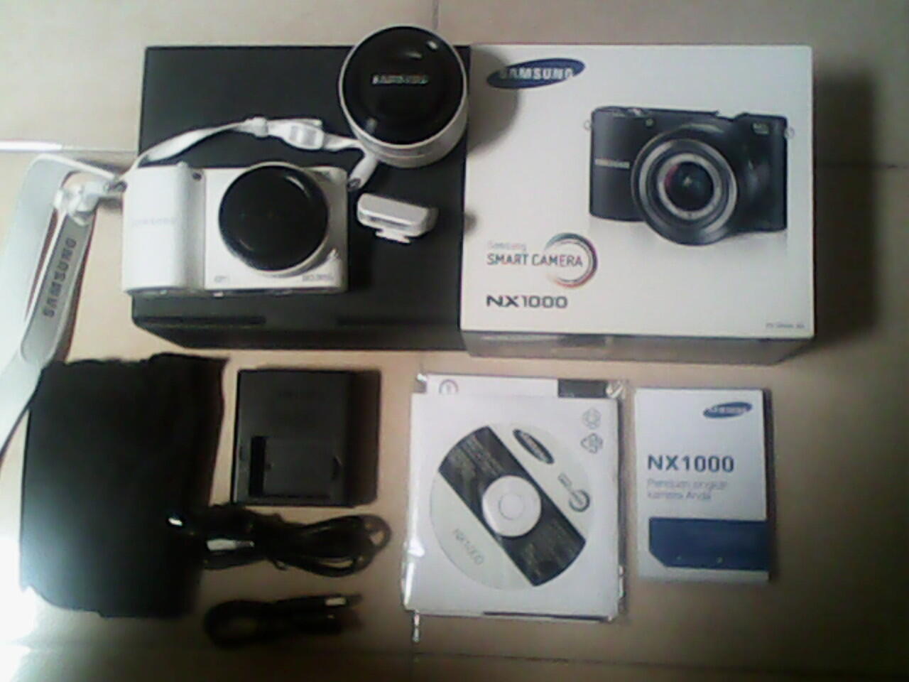 NEW SMART CAMERA DIGITAL SLR SAMSUNG NX1000