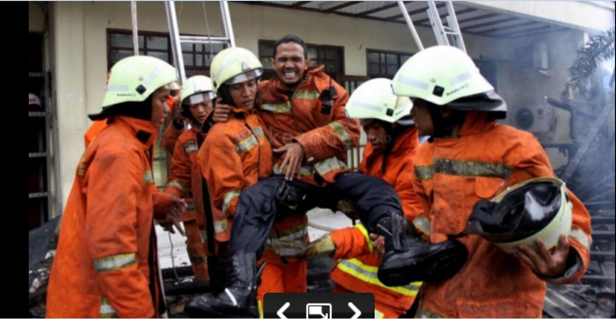 Inilah Gaji Pemadam Kebakaran Di Indonesia Page 3 KASKUS