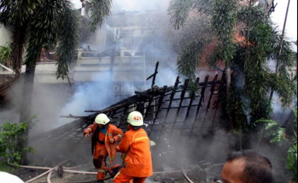 Inilah Gaji Pemadam Kebakaran Di Indonesia - Page 3 | KASKUS