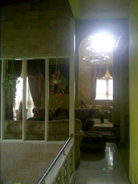 Rumah Modern di Kebun Bunga Palembang