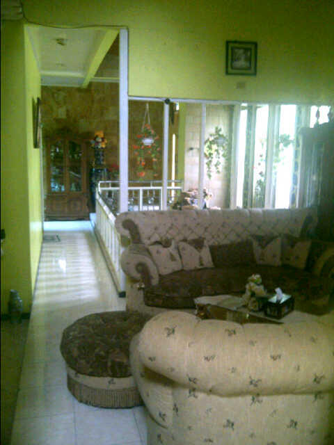 Rumah Modern di Kebun Bunga Palembang