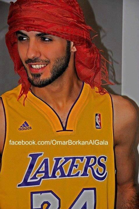 Omar Borkan Al Gala, Pria yang Diusir Karena Terlalu Ganteng