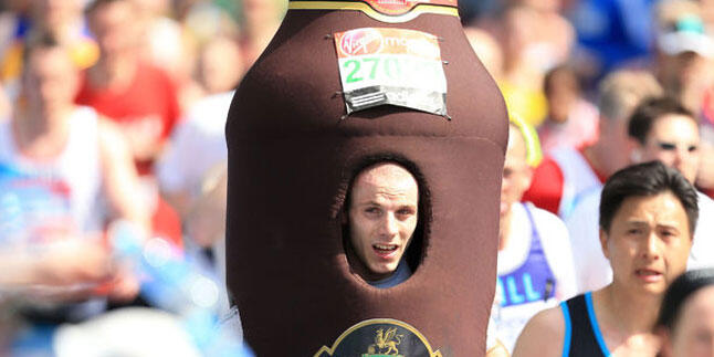 &#91;PIC&#93; Kostum-Kostum Lucu di London Marathon 2013