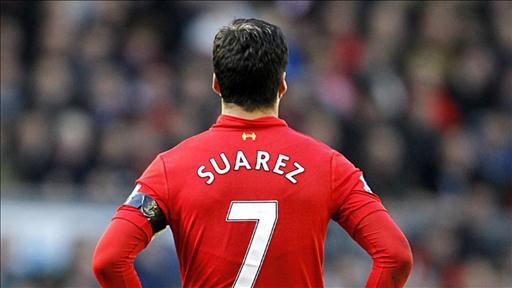 Menggigit tangan Ivanovic, Luis Suarez dilarang bermain 10 Laga.