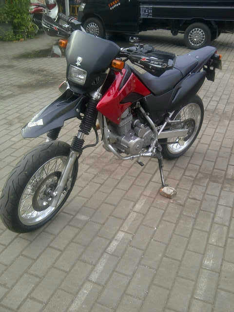 honda xr 230 2005 supermoto