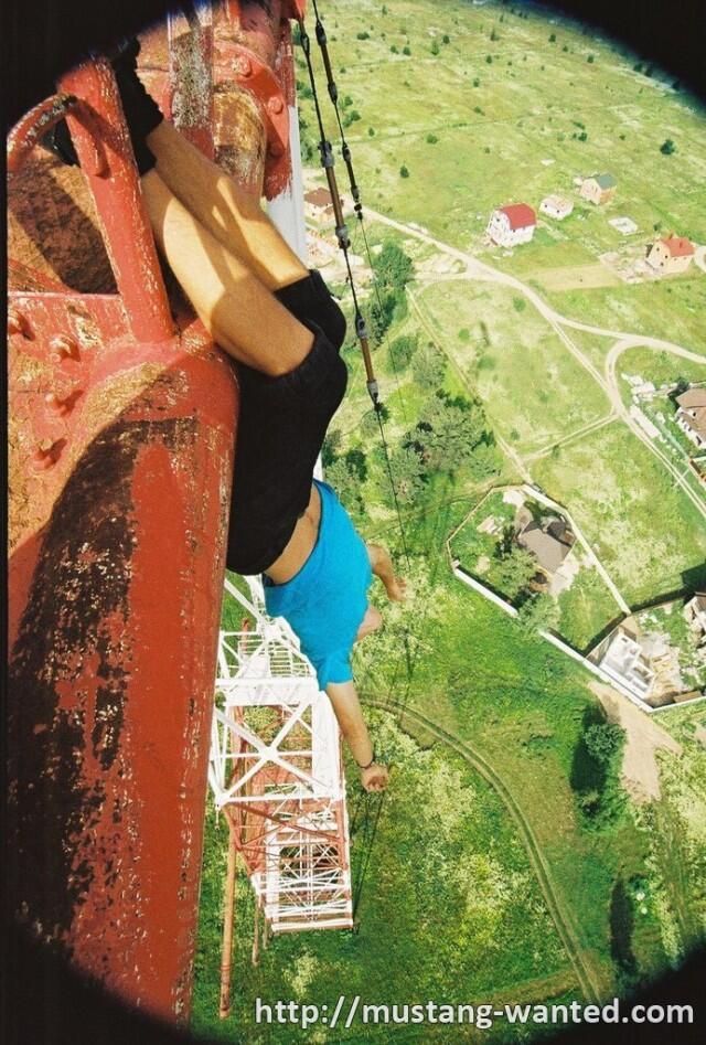 Foto-Foto Aksi Berbahaya Daredevil Ukraina Yang Memompa Adrenalin