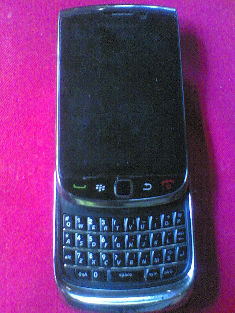 BLACKBERRY TORCH 1 BANJARBARU