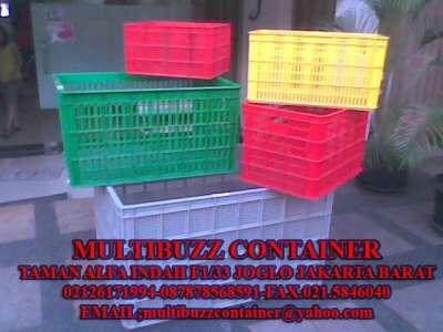 Terjual pallet plastik untuk forklift aneka macam dan 