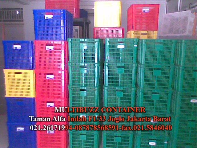 Terjual pallet plastik untuk forklift aneka macam dan 