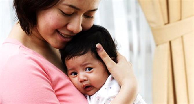 Sentuhan Sembuhkan Bayi Sakit &#91;Agan and Sista masuk ya biar tau&#93;