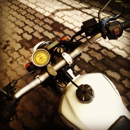 hyosung karion japs style 2006 putih bandung