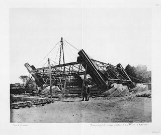 Foto-foto Proses Pembangunan Menara Eiffel