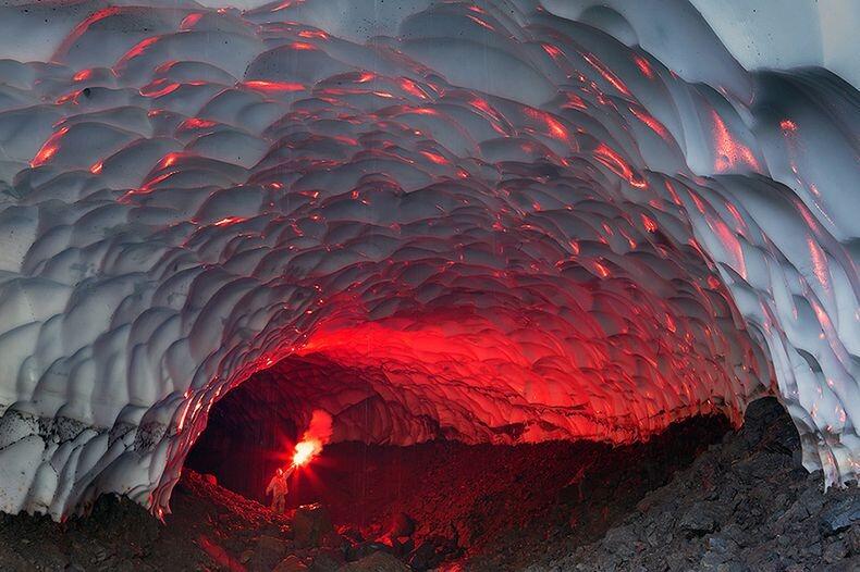 Sebuah Ice Cave Cantik di Kamchatka (pic) Mantab...