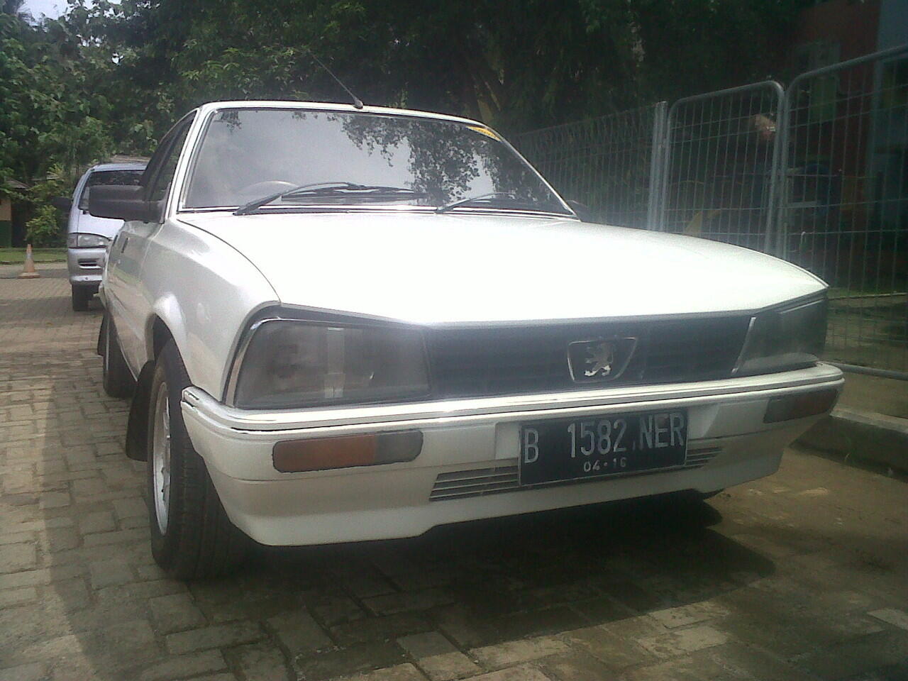 PEUGEOT 505 GTI 88 MT
