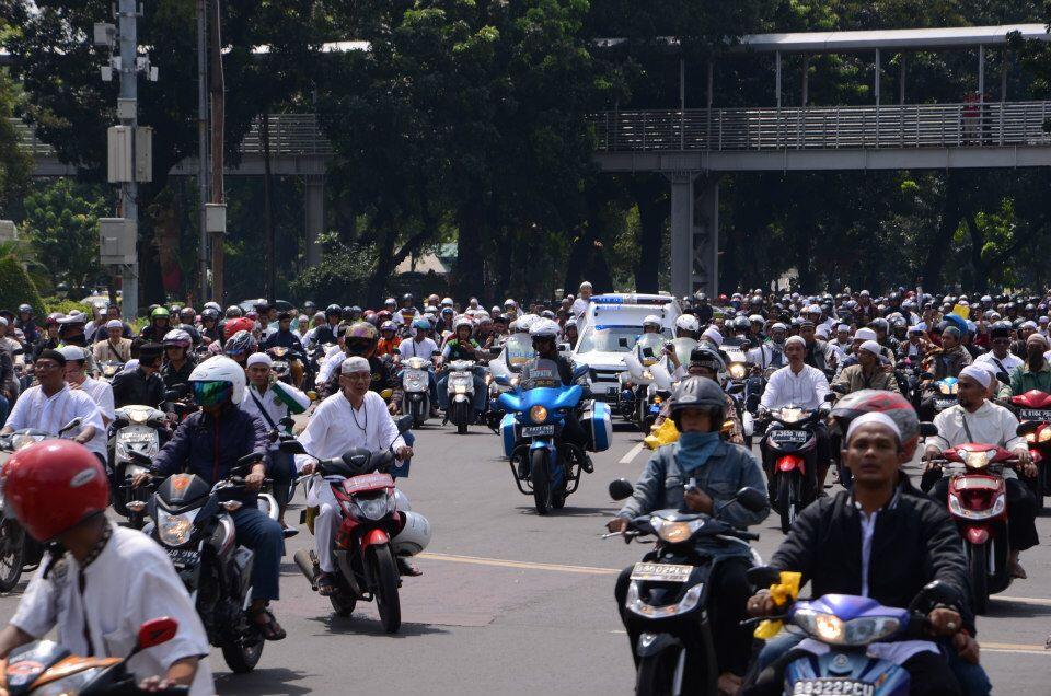 &#91;HOT&#93; Ustaz Jeffry Dimakamkan &#91;PIC&#93;