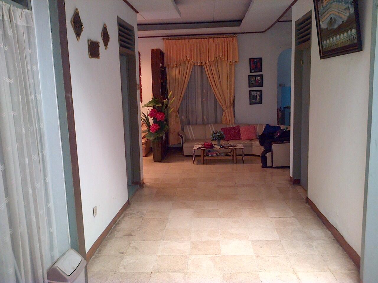 Rumah di Kunciran Mas Permai, Alam Sutera, Tangerang