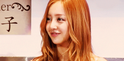 AKB48 TOMOMI ITANO (NO BB) KAWAIIII