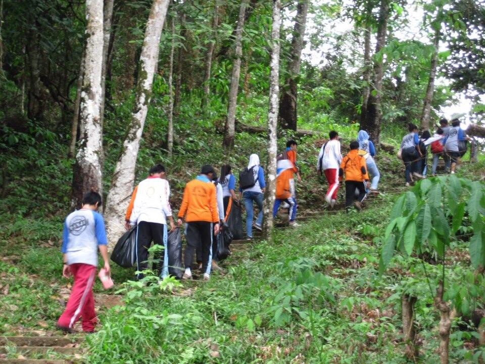 &#91;KOMPETISI AKSI BUMI&#93; Penghijauan &amp; Pembersihan Gunung