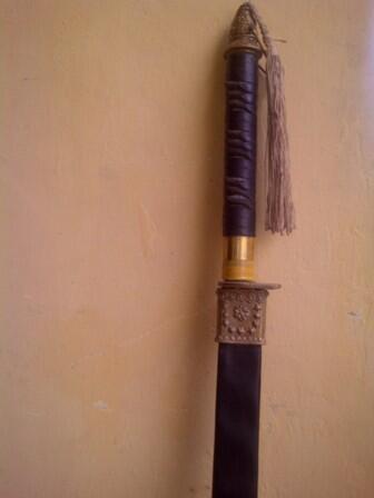 pedang samurai bisa dilipat