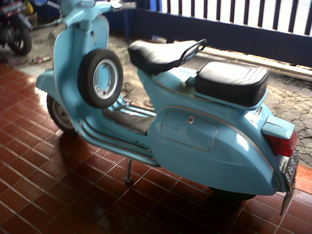 Vespa Super 1977