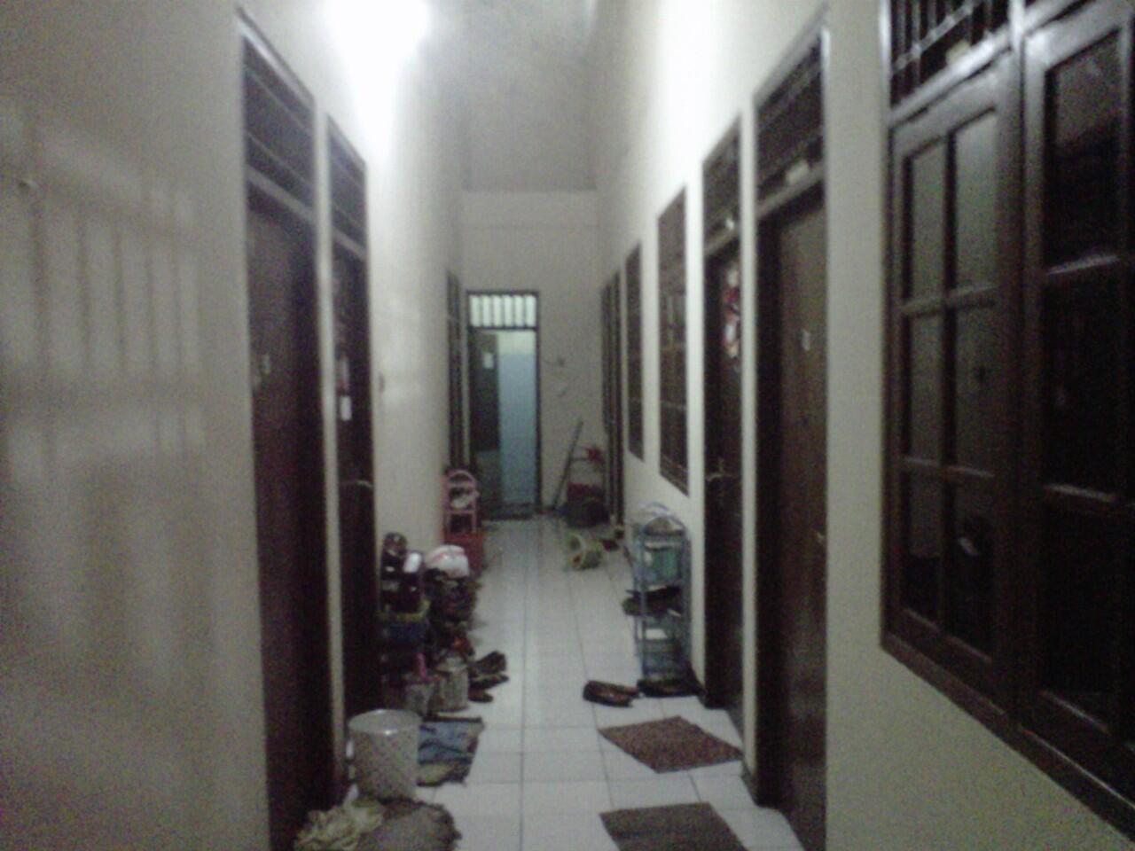 RUMAH DIJUAL: RUMAH INDUK+20 KAMAR KOS