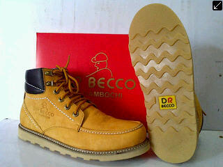 JUAL SEPATU DR BECCO