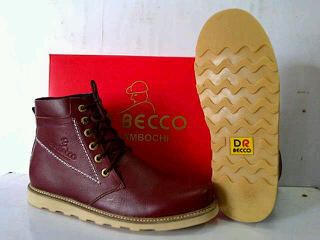 JUAL SEPATU DR BECCO