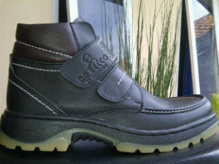 JUAL SEPATU DR BECCO