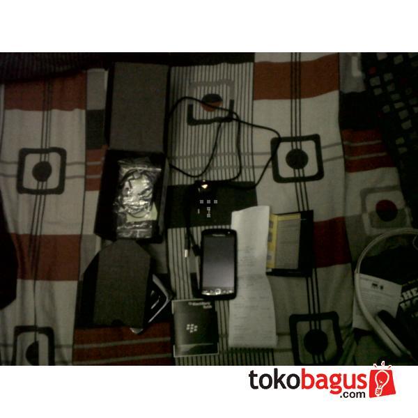 Jual Blackberry 9860 Monza ( garansi CTN dan asuransi OkeSure )