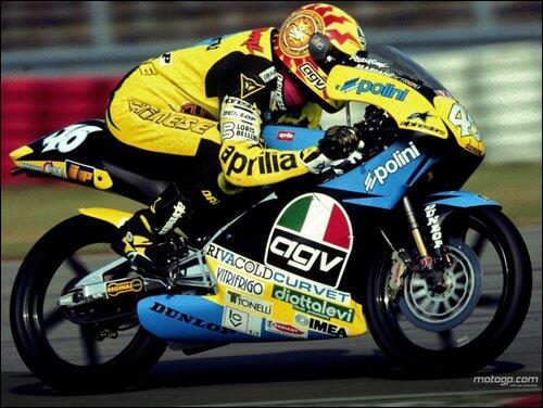 Motor Valentino Rossi dari tahun ke tahun !!!