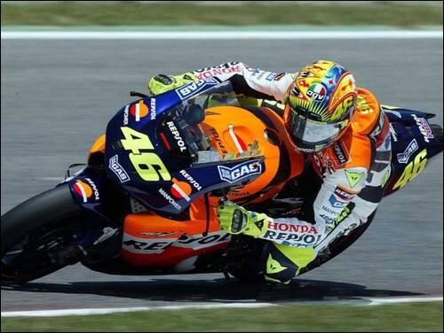 Motor Valentino Rossi dari tahun ke tahun !!!