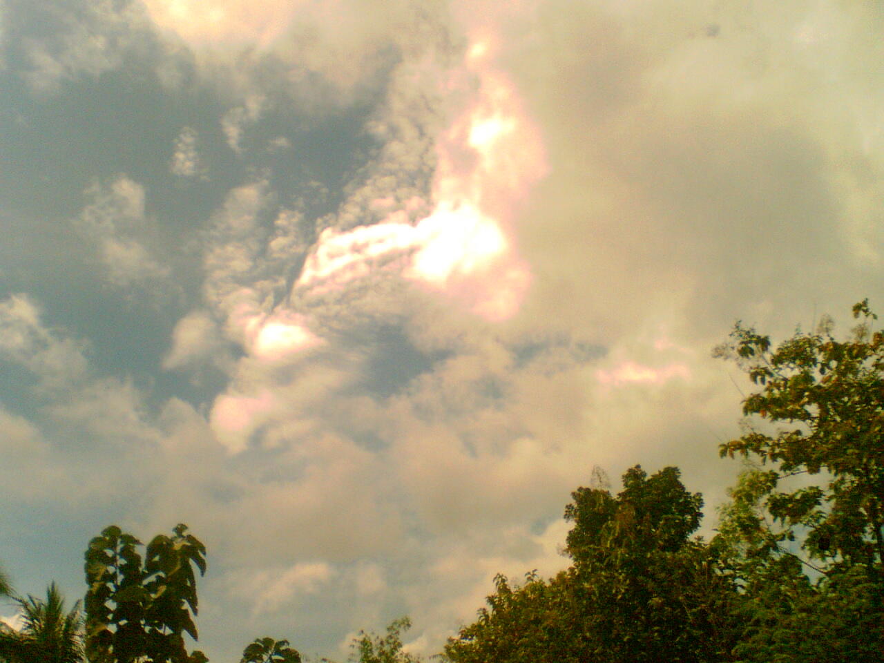 92+ Gambar Awan Yg Unik Paling Hist 92+ Gambar Awan Yg Unik Paling Hist