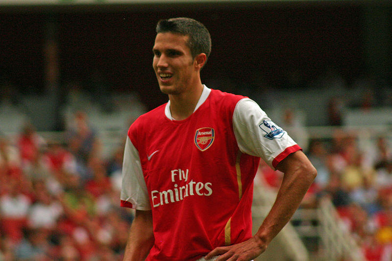 Video: Robin Van Persie nyaris masuk ke ruang ganti Arsenal