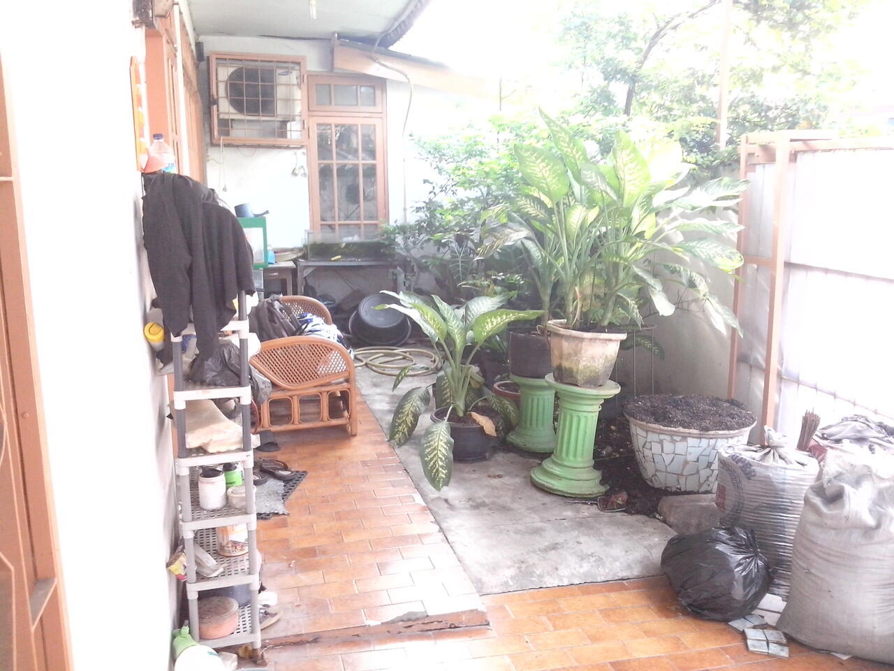 Rumah Strategis di kawasan Dan Mogot, Cengkareng