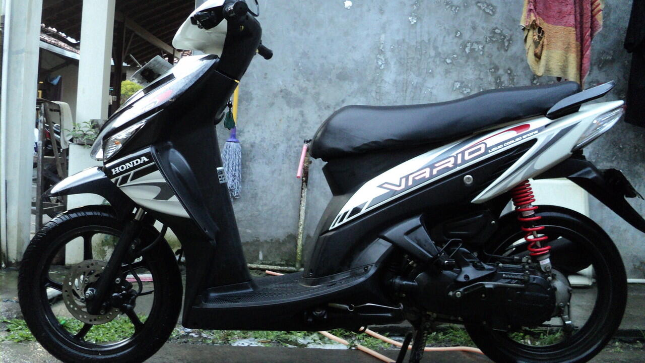 Cari Honda Vario CW Putih 2010 BU Solo KASKUS