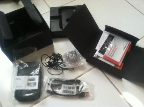 Blackberry Montana 9930 ex Garansi ACS