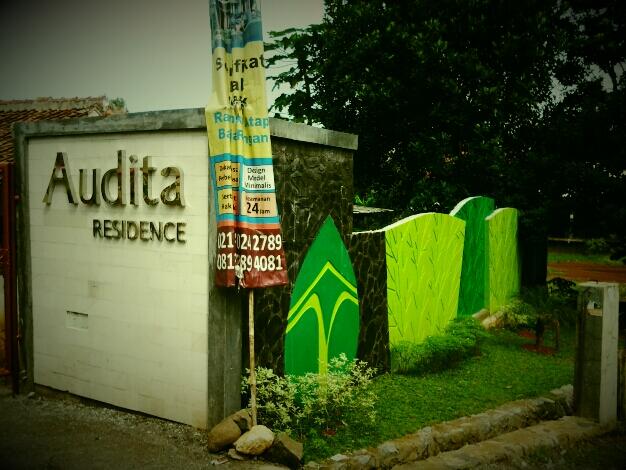 CLUSTER TOWNHOUSE MINIMALIS, DISC DP 50% + IPAD + AC