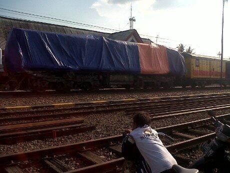  'Kereta Misterius' meluncur Sejauh 17 Km tanpa Masinis (Bukan sulap,bukan sihir)