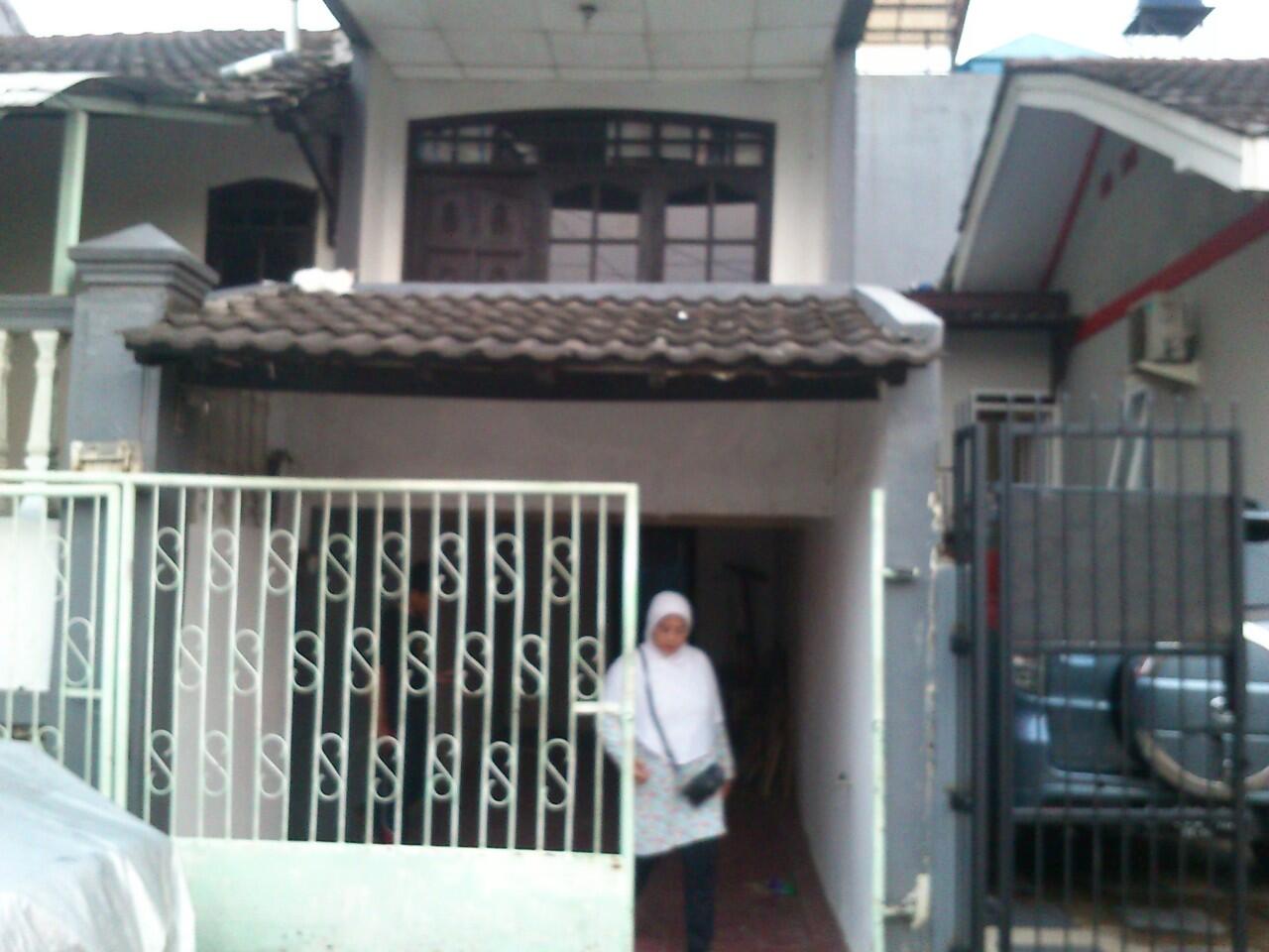 Rumah 3Lt siap huni di dalam komplek perumahan