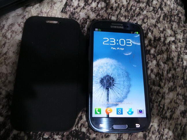 Jual Samsung Galaxy S3 (blue & white) second
