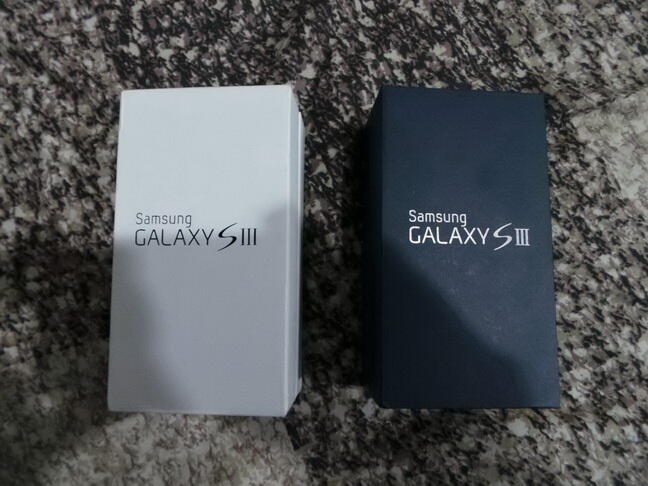 Jual Samsung Galaxy S3 (blue & white) second