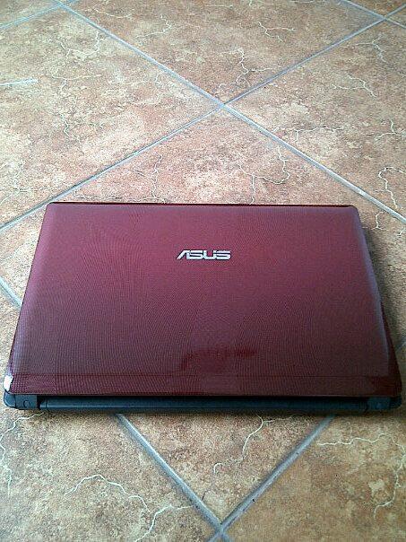 LAPTOP ASUS A43SJ i3 MERAH , GAMING , MULUS , GARANSI OKTOBER 2013