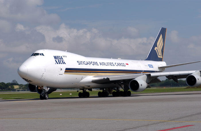 10 Maskapai Penerbangan Terbaik Dunia 2012 Versi Skytrax