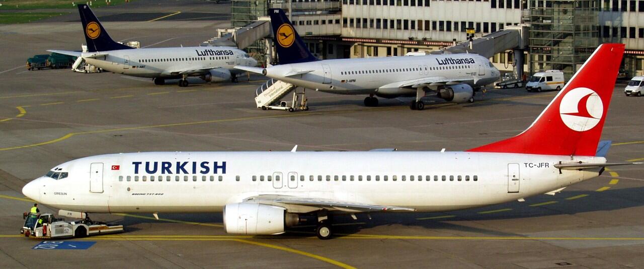 10 Maskapai Penerbangan Terbaik Dunia 2012 Versi Skytrax