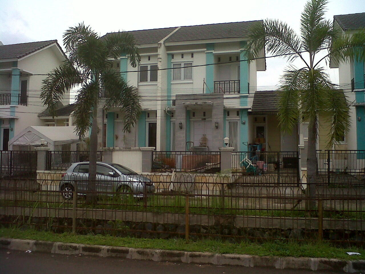 DIJUAL CEPAT! Rumah di villa nusa indah cibubur