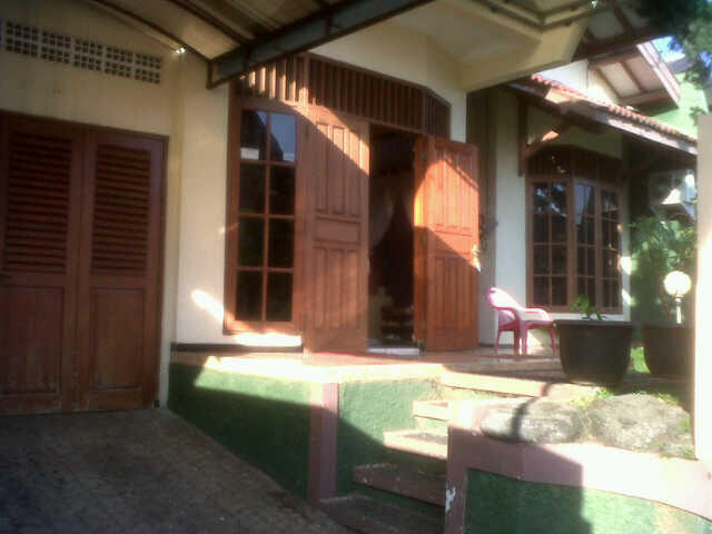 Dijual cepat rumah dan ruko di Semarang