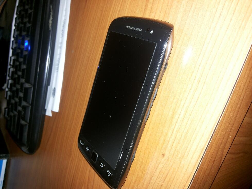 Blackberry Monza 9860 CTN