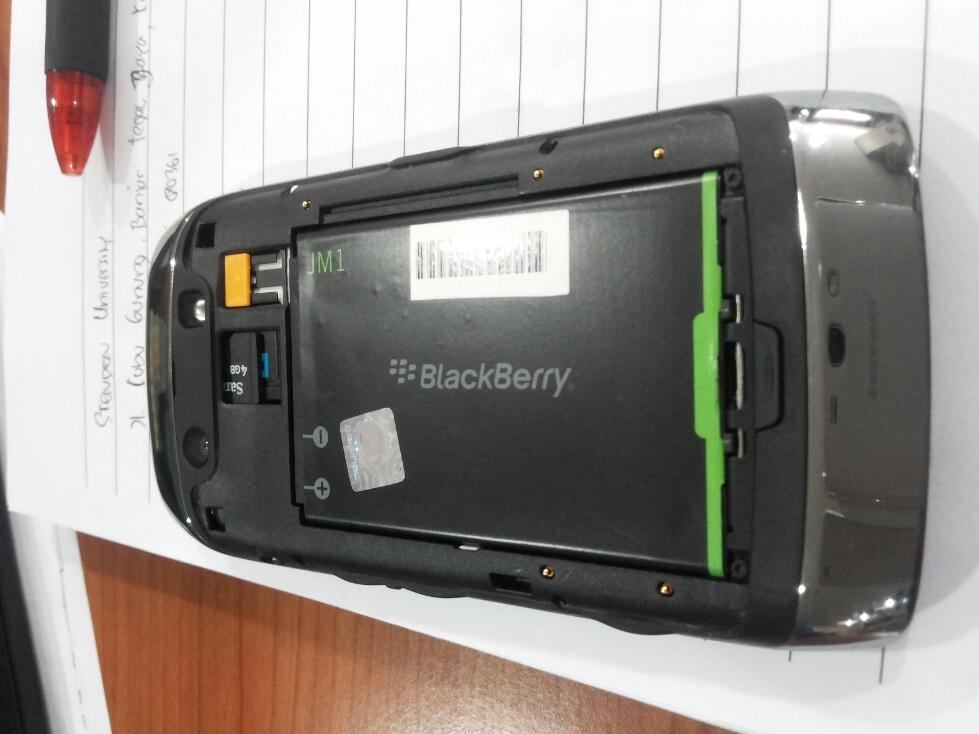 Blackberry Monza 9860 CTN