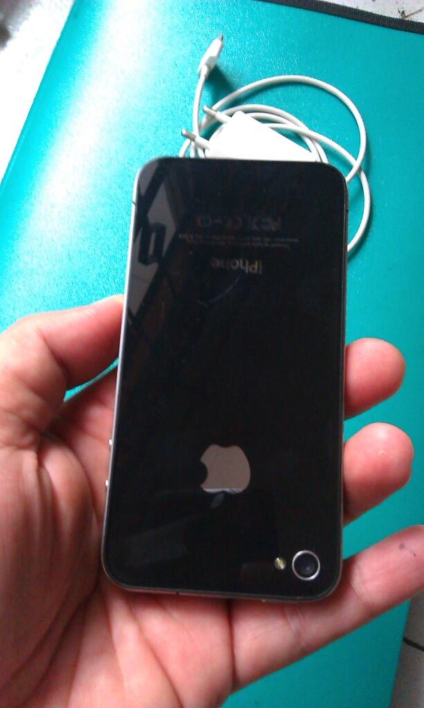 iphone 4 32Gb, black batangan locked